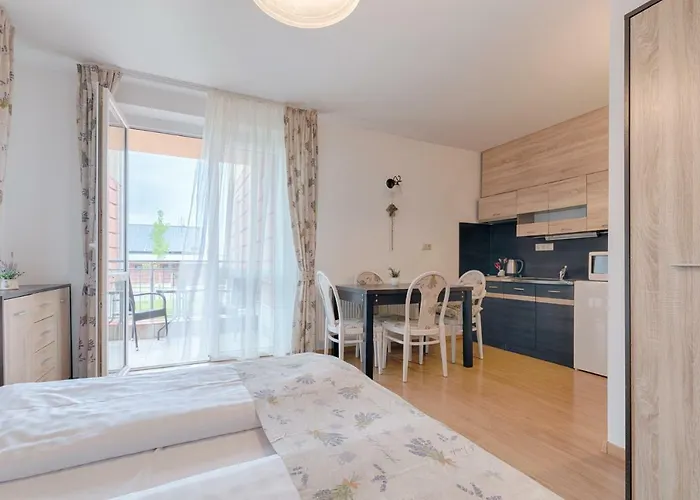 Appartement Fortuna 7 *